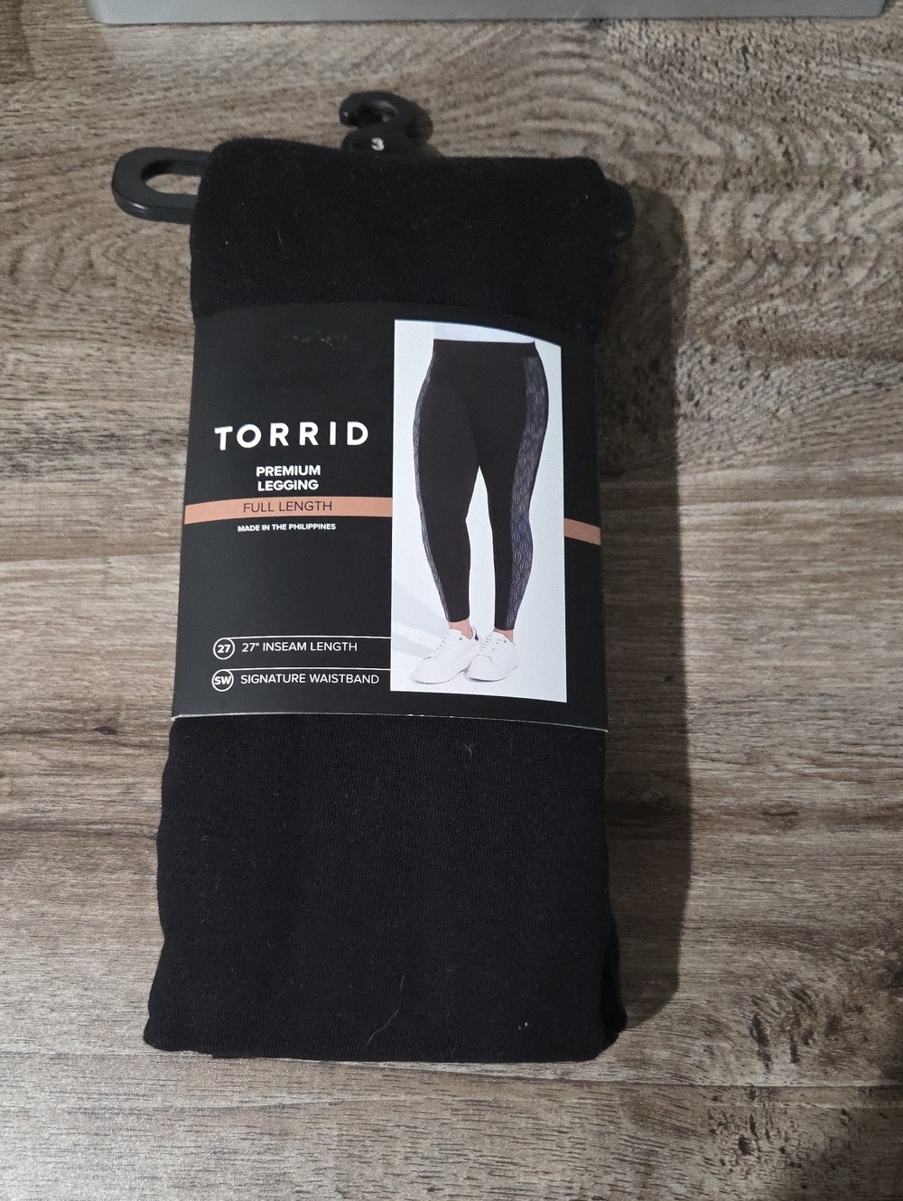 torrid Black Full-Length Women's Leggings With Side Design Plus Size 3 3x NWT